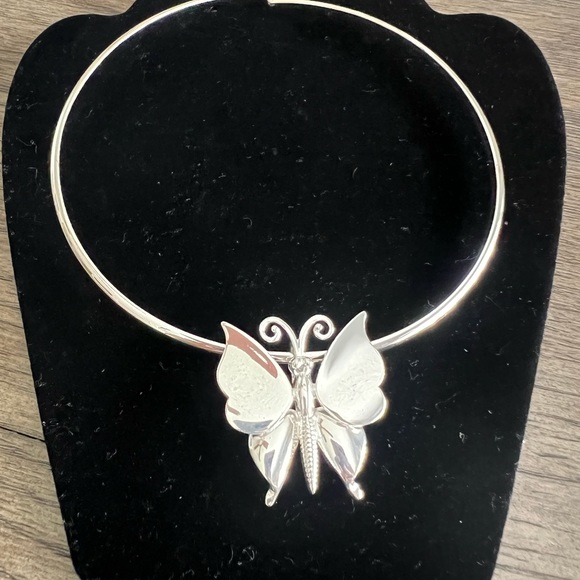 🦋NECKLACE WIRE - Picture 9 of 12